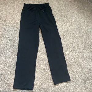 Nike women’s XS drifit sweatpants